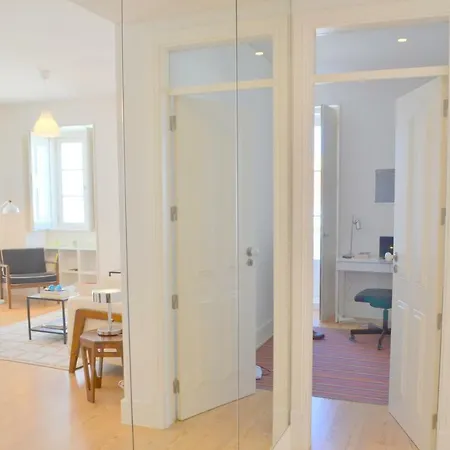 Tp Maestro 74, Luxury & Swimming Pool * Lisboa