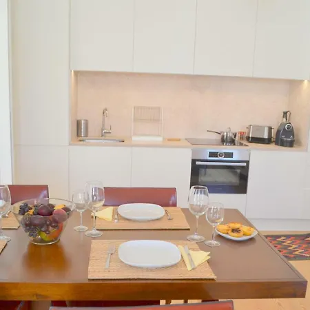 Tp Maestro 74, Luxury&swimming Pool *