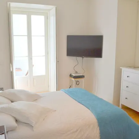 Tp Maestro 74, Luxury & Swimming Pool * Lissabon